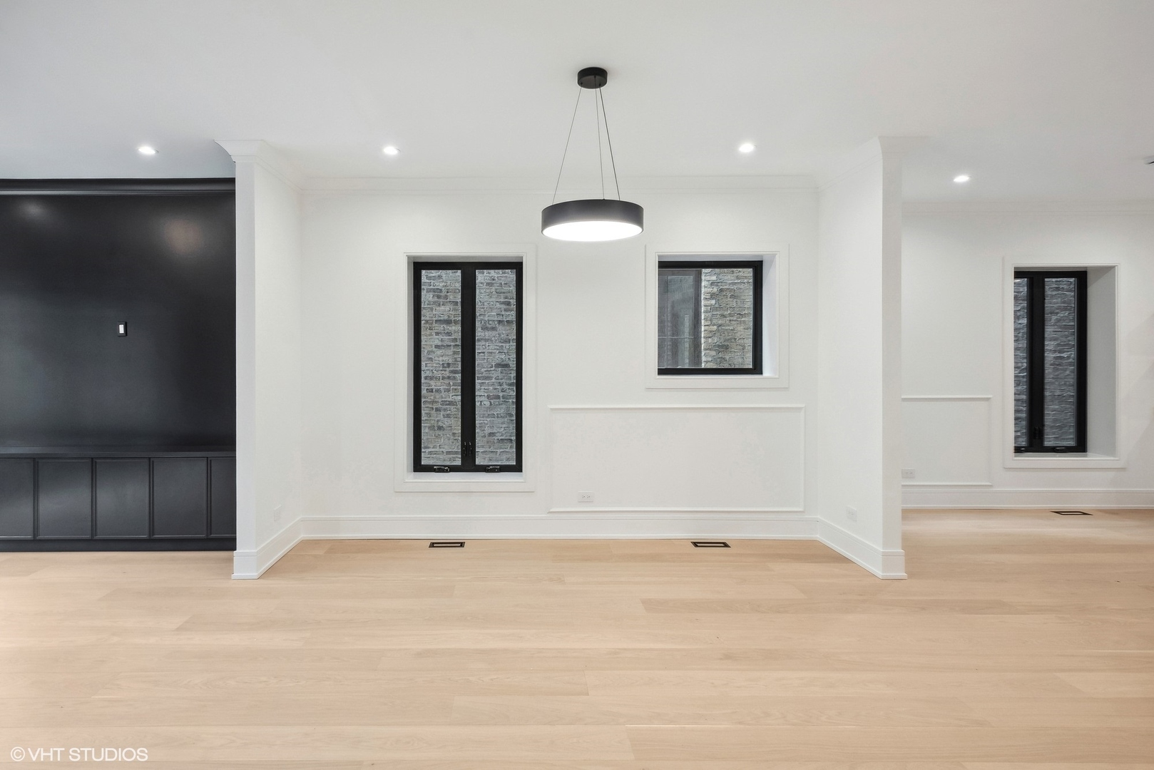 3642 N Magnolia Avenue