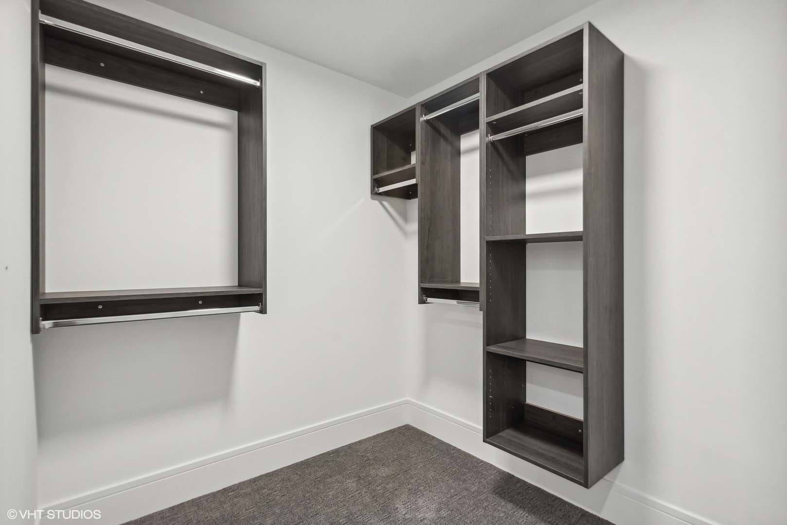 3642 N Magnolia Avenue