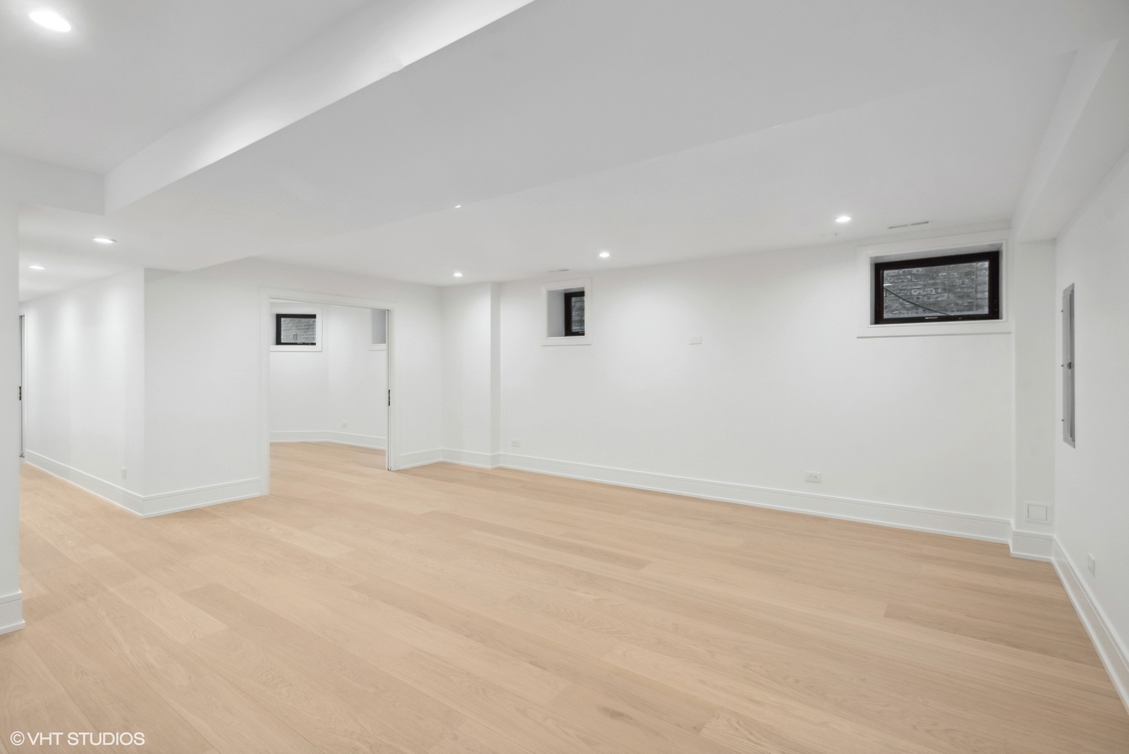 3642 N Magnolia Avenue