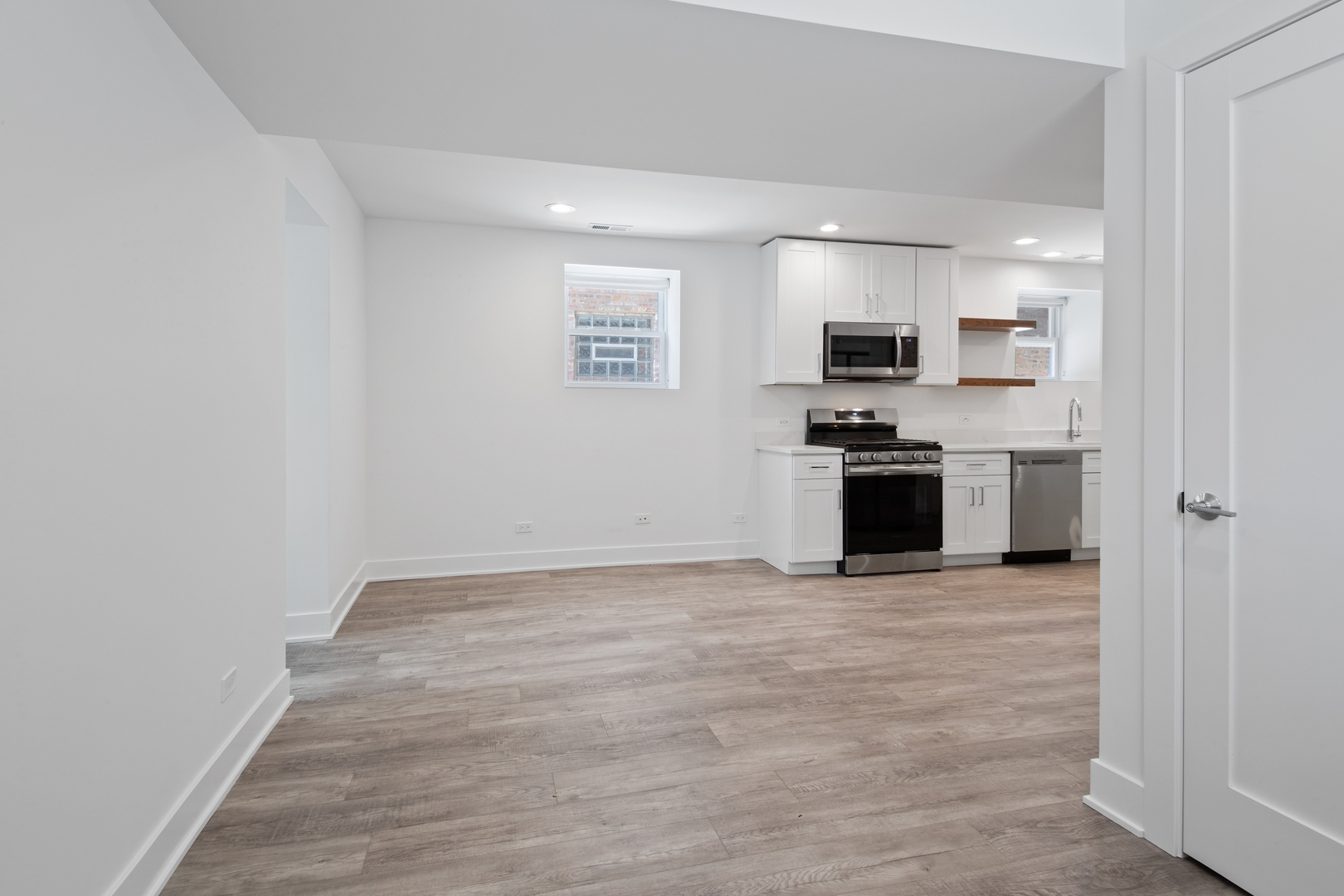 2316 W Augusta Boulevard