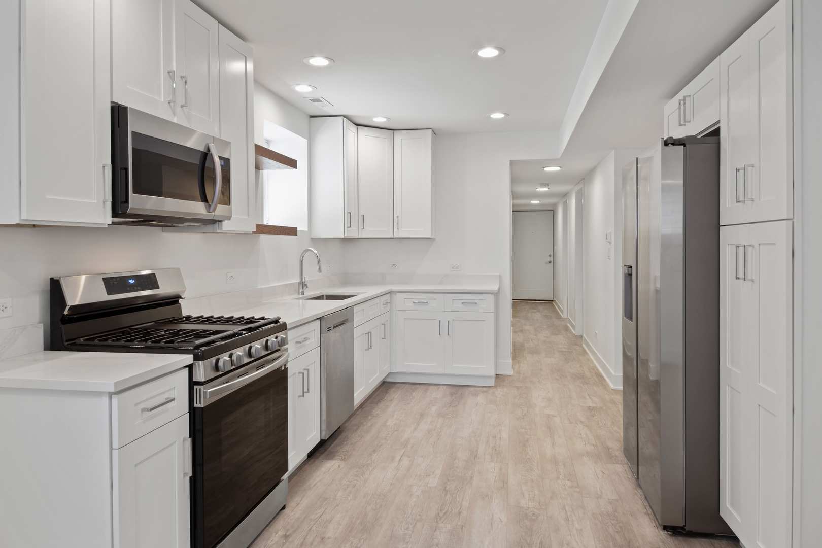 2316 W Augusta Boulevard