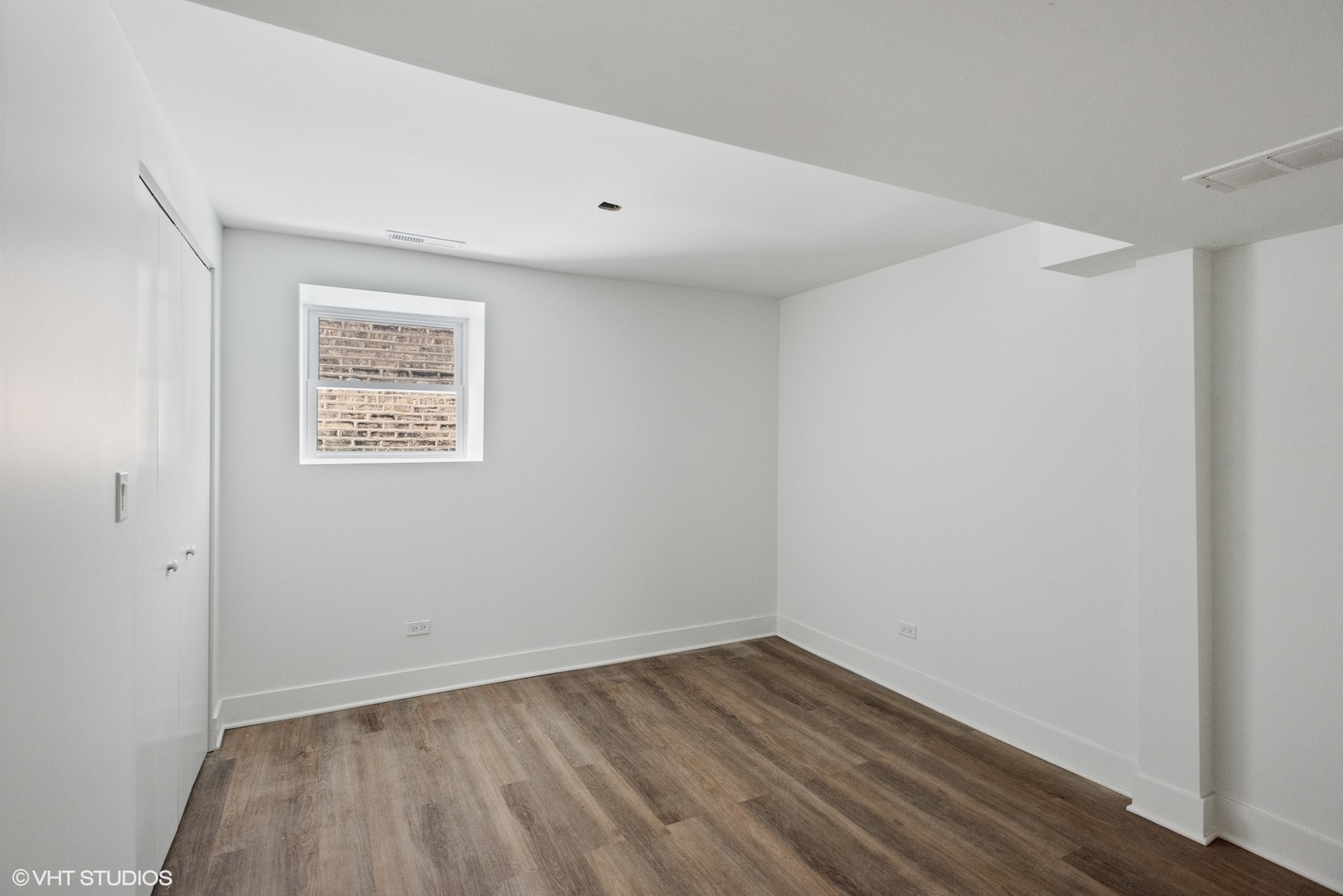 2229 W Augusta Boulevard