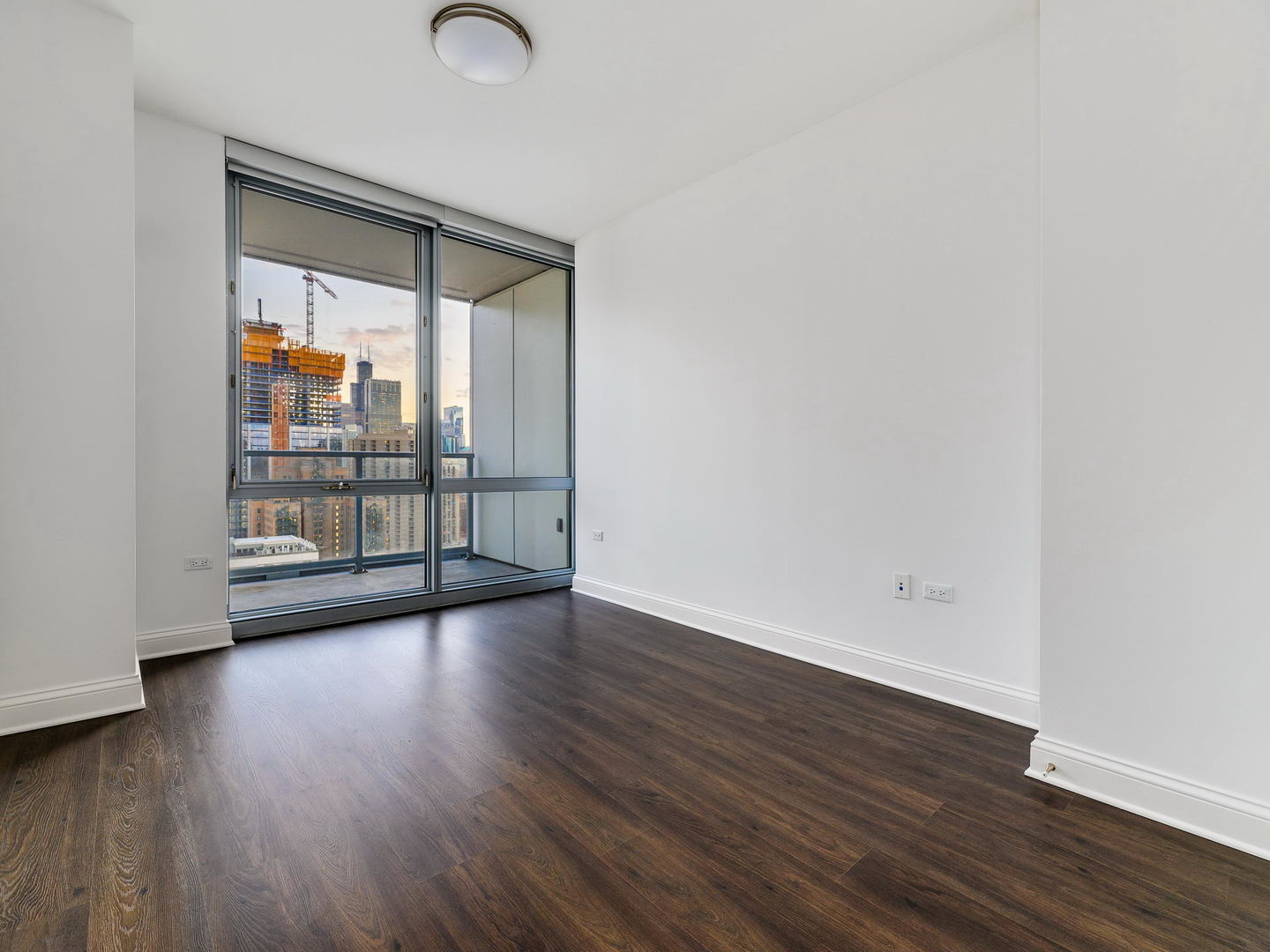 2 W Delaware Place Unit: 2403