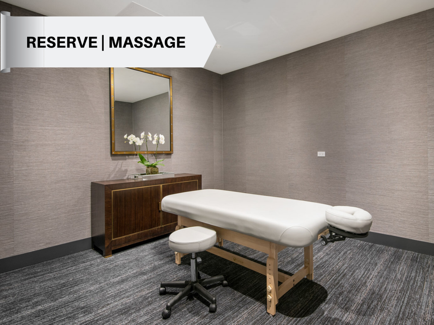 2 W Delaware Place Unit: 1205-06