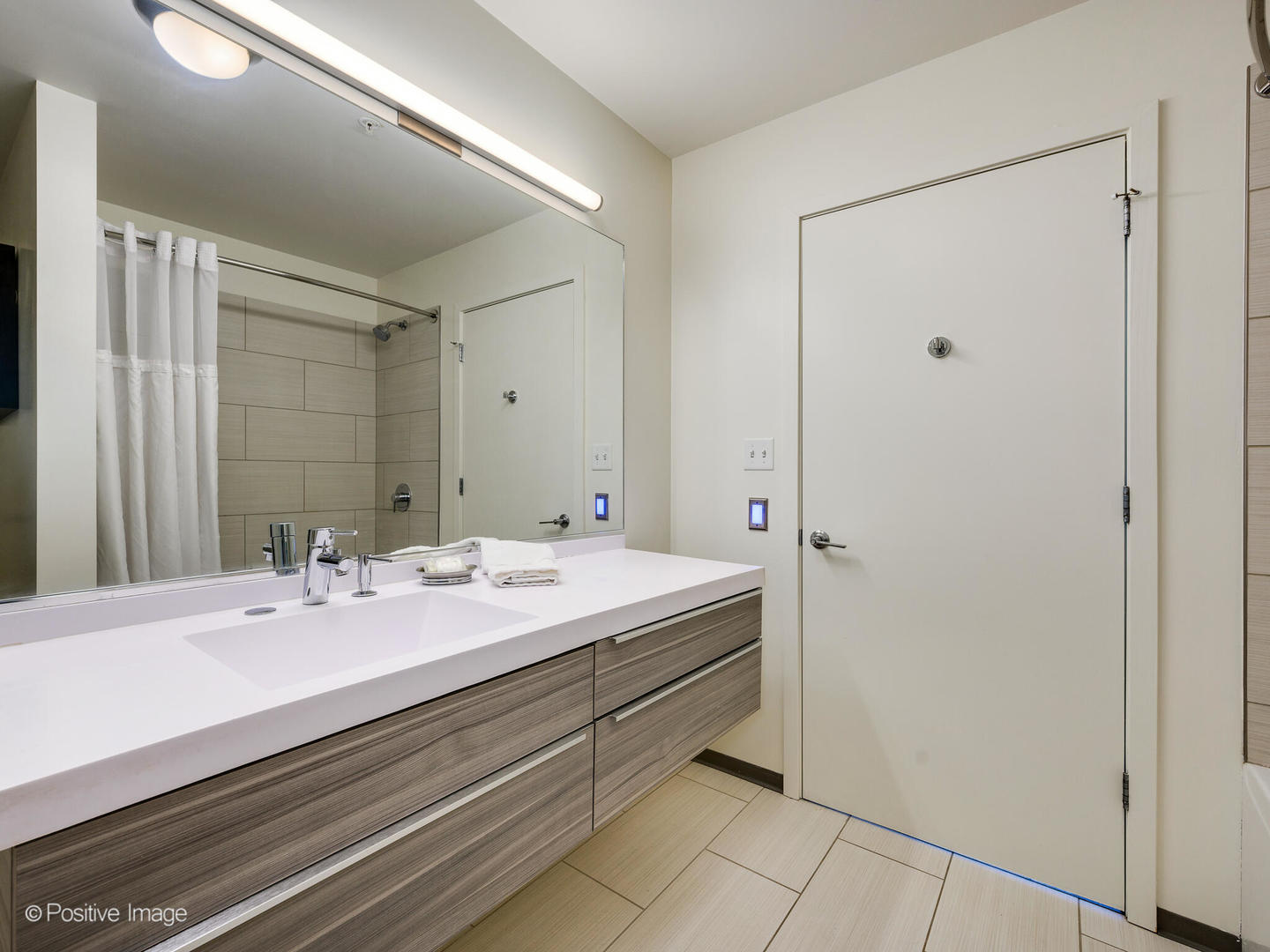 1920 N Milwaukee Avenue Unit: 507