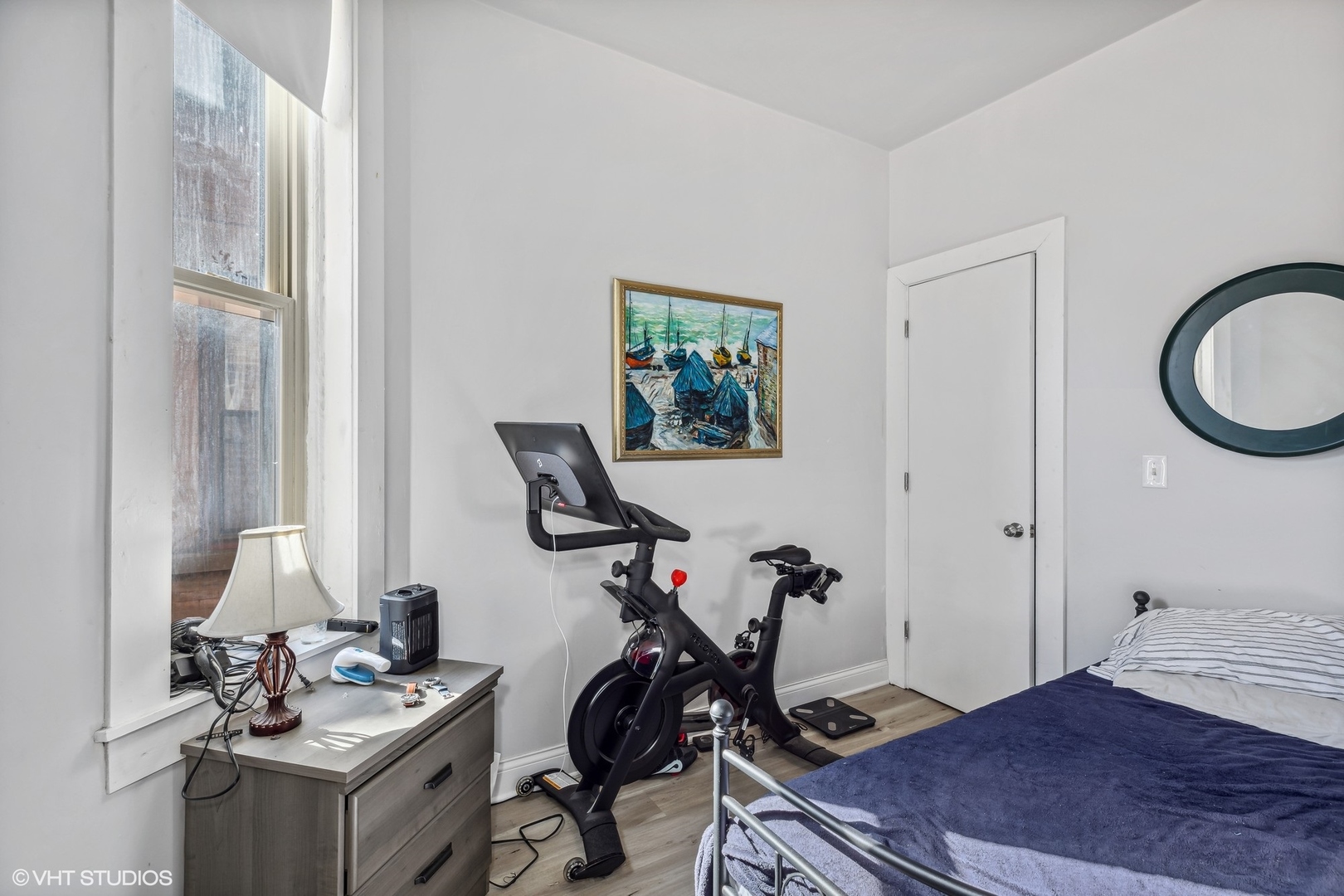 1114 N Wolcott Avenue Unit: 2F