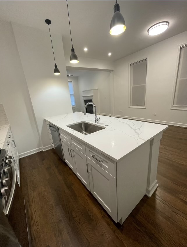 1424 N Hoyne Avenue Unit: 1