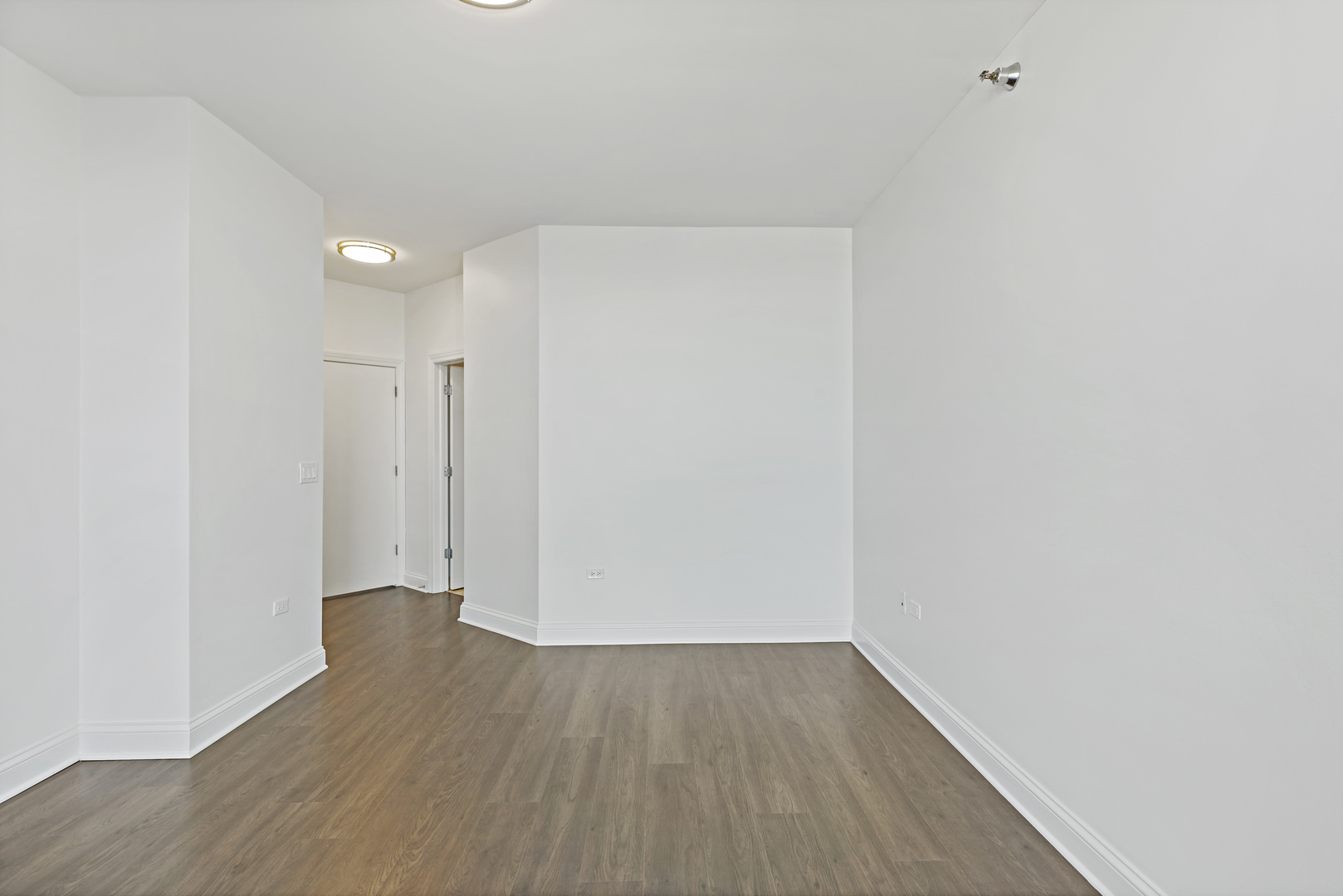 2 W Delaware Place Unit: 2101