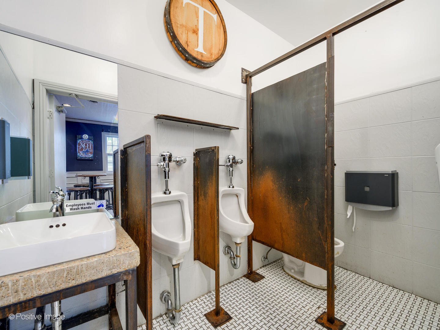 1059 W Wrightwood Avenue