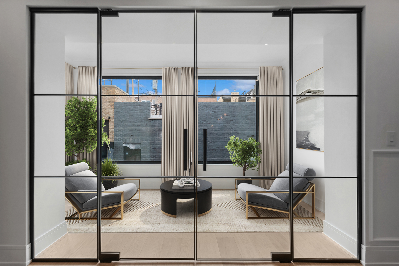 3642 N Magnolia Avenue