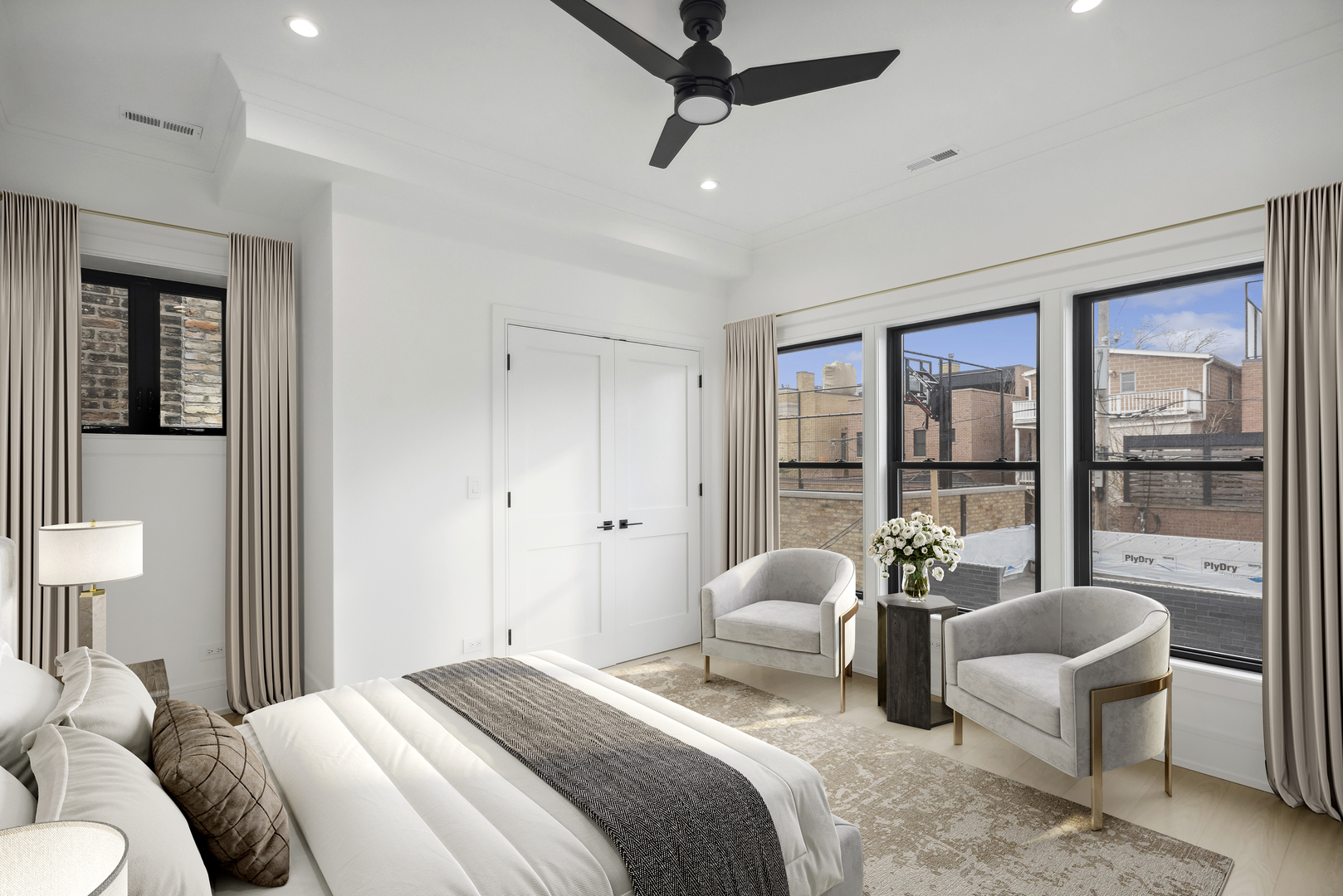 3642 N Magnolia Avenue