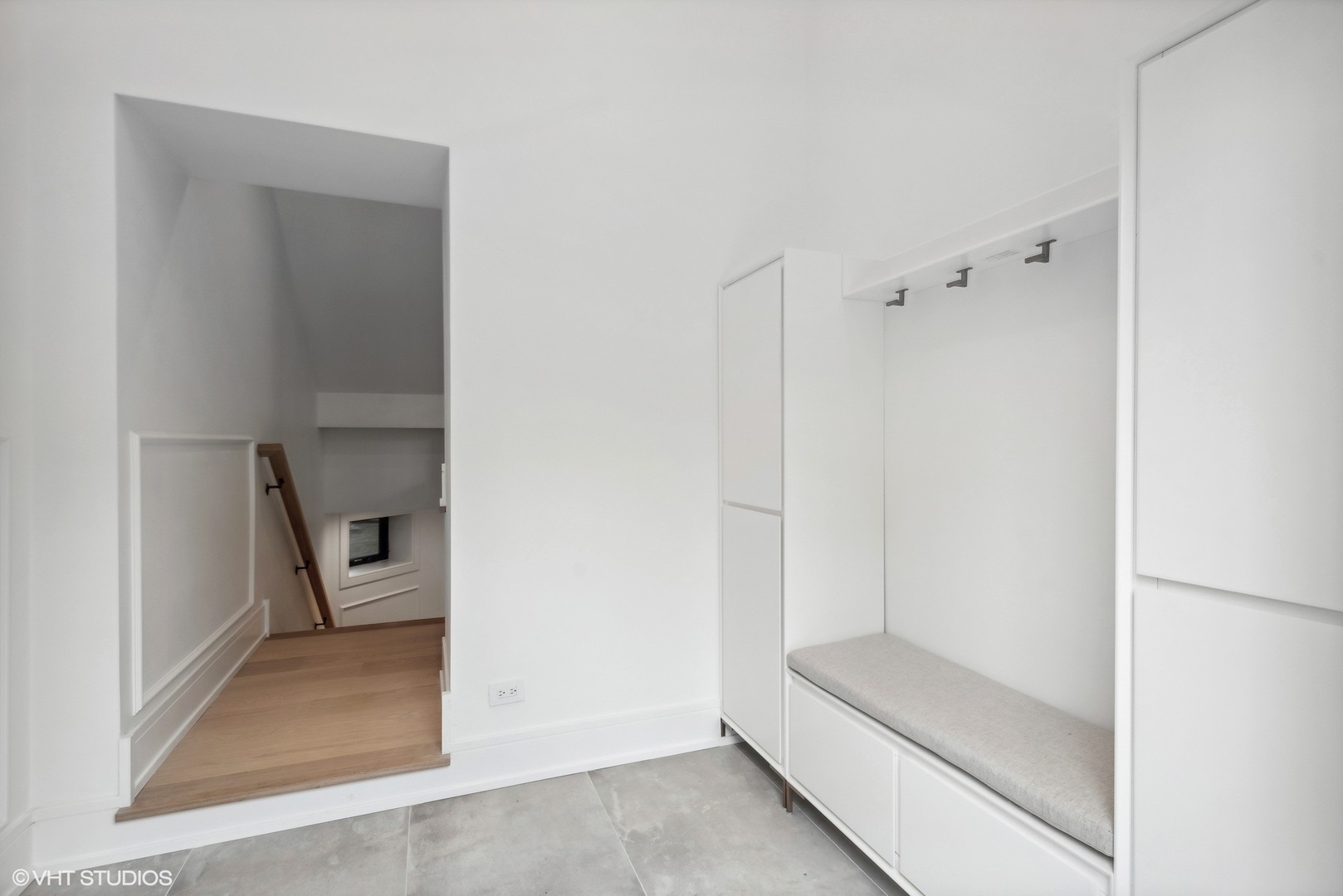 3642 N Magnolia Avenue