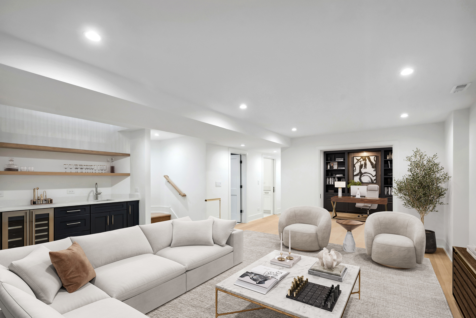 3642 N Magnolia Avenue