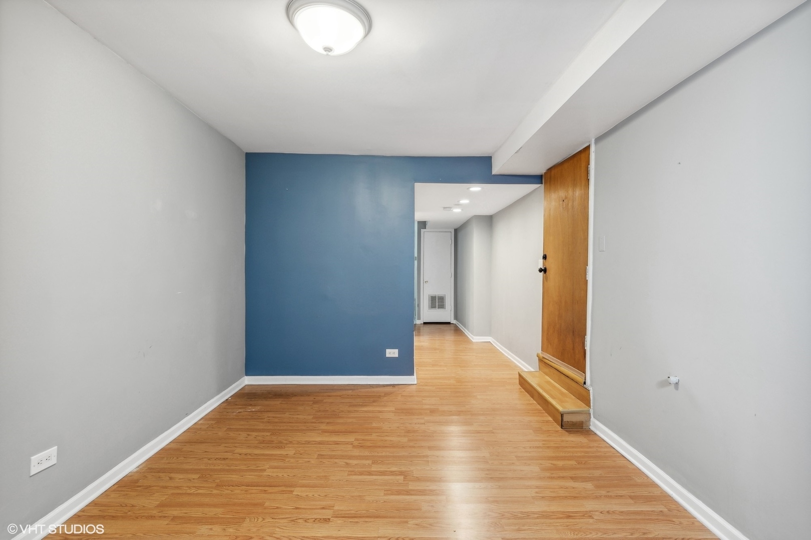 3336 W Potomac Avenue