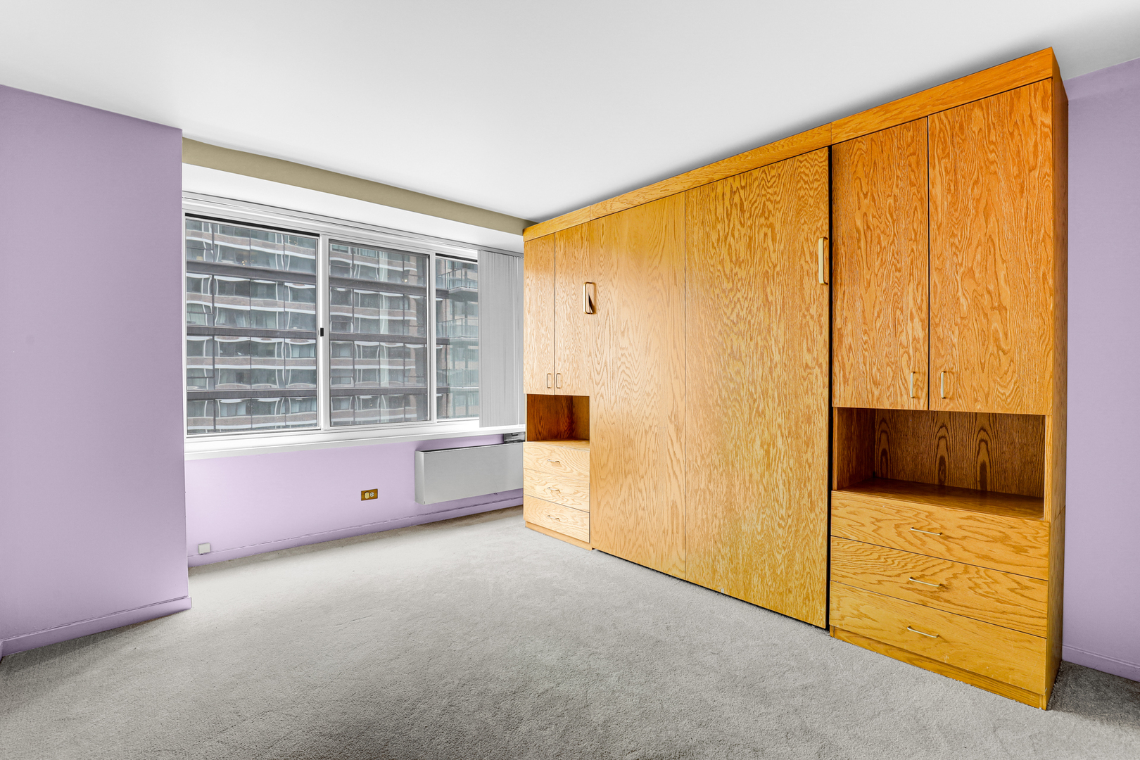 211 E Ohio Street Unit: 1414