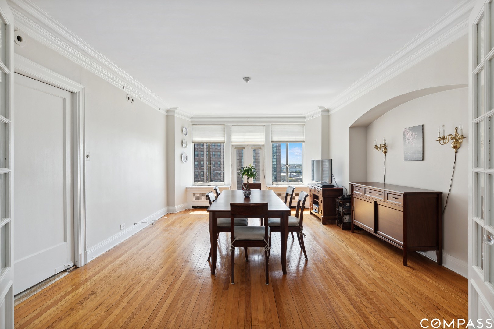 3800 N Lake Shore Drive Unit: 10C