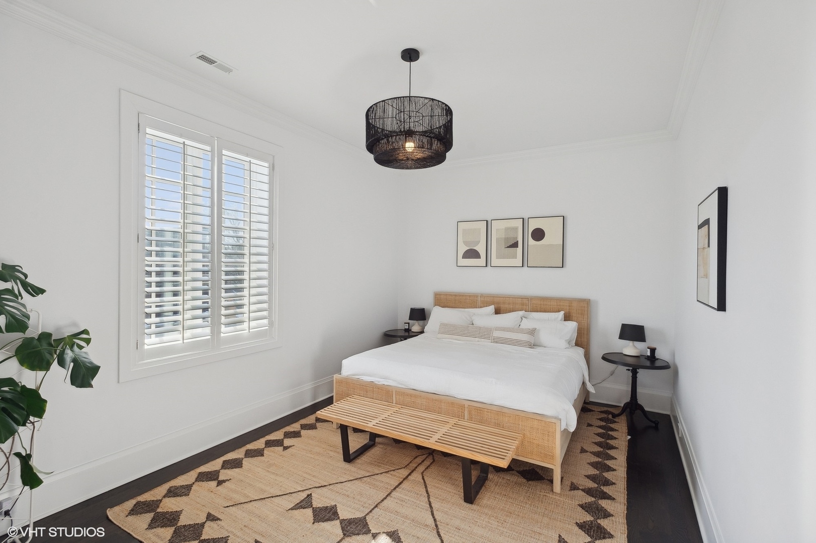 1919 N SHEFFIELD Avenue Unit: 3