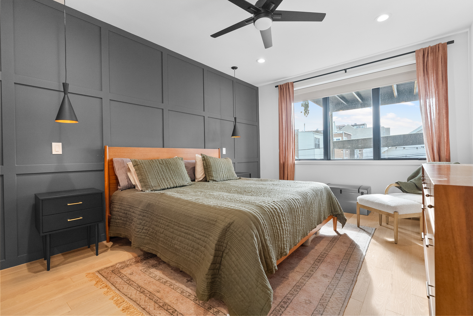 1520 N Ashland Avenue Unit: 1