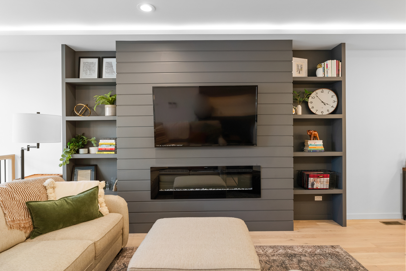 1520 N Ashland Avenue Unit: 1