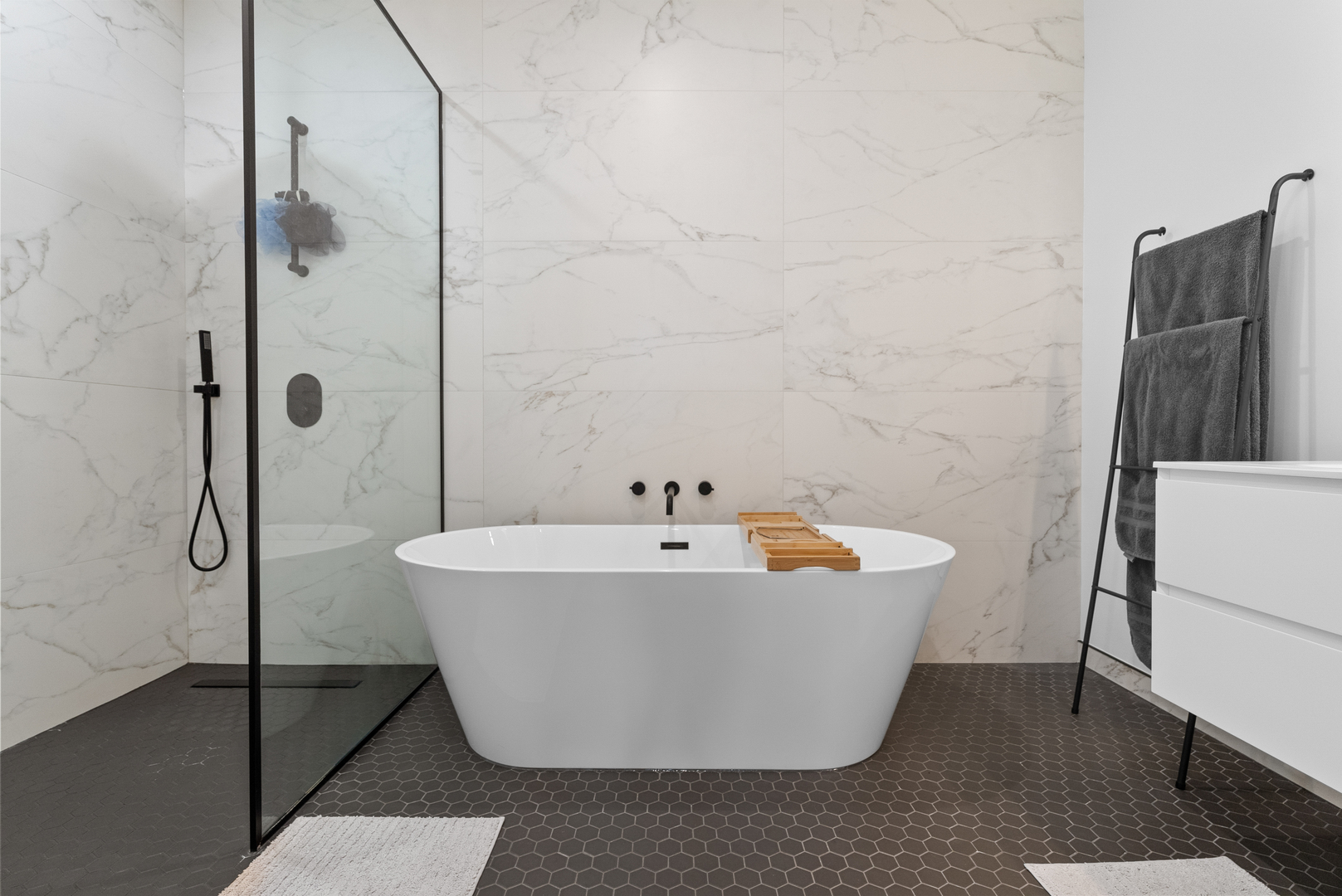 1520 N Ashland Avenue Unit: 1