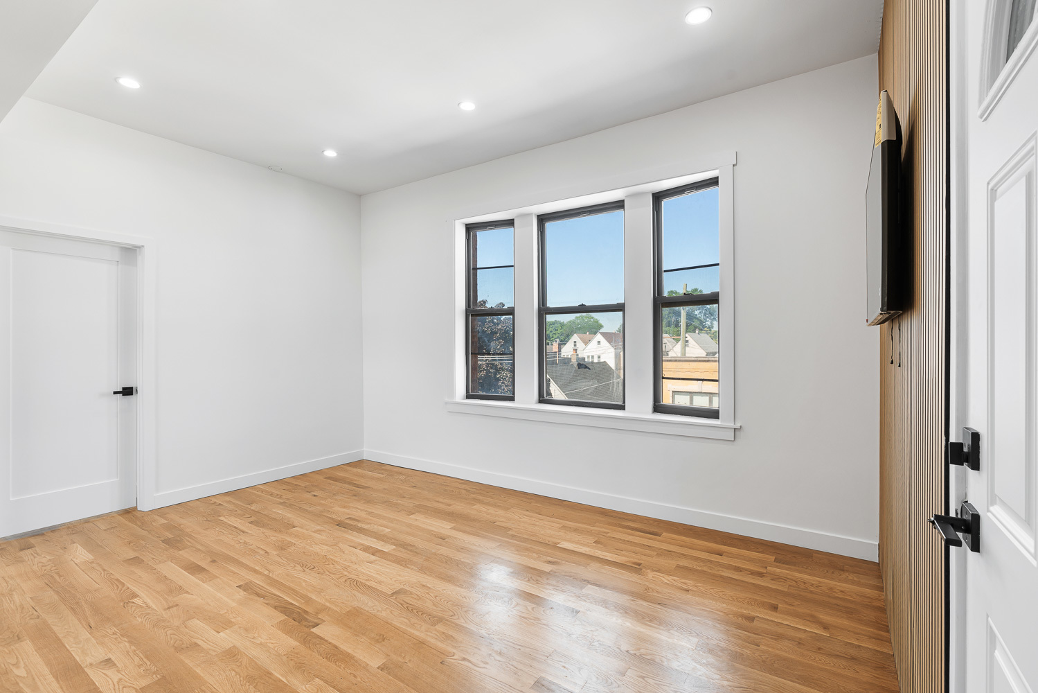 3025 W Irving Park Road Unit: 3N