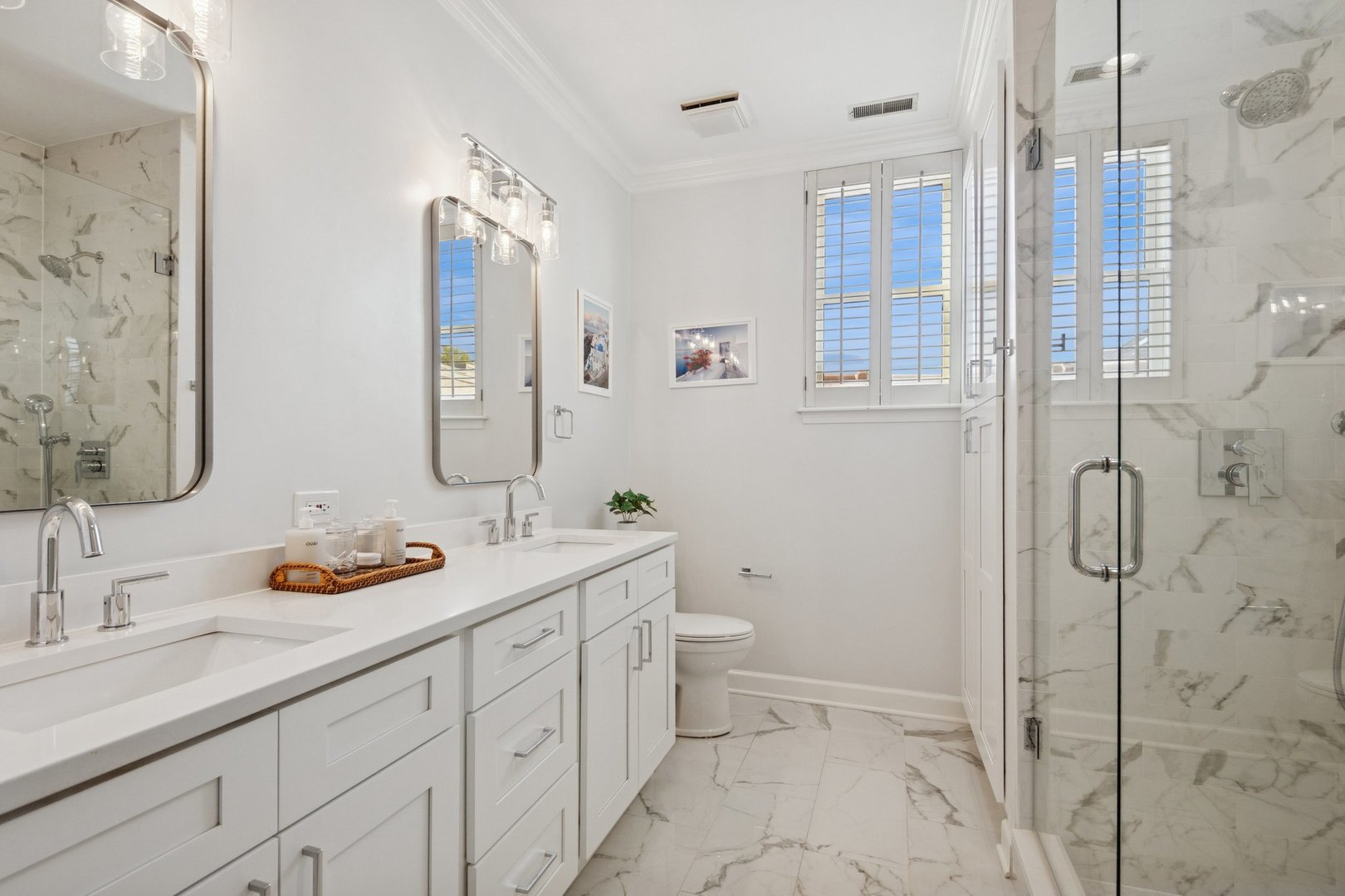 1122 W Armitage Avenue Unit: 302