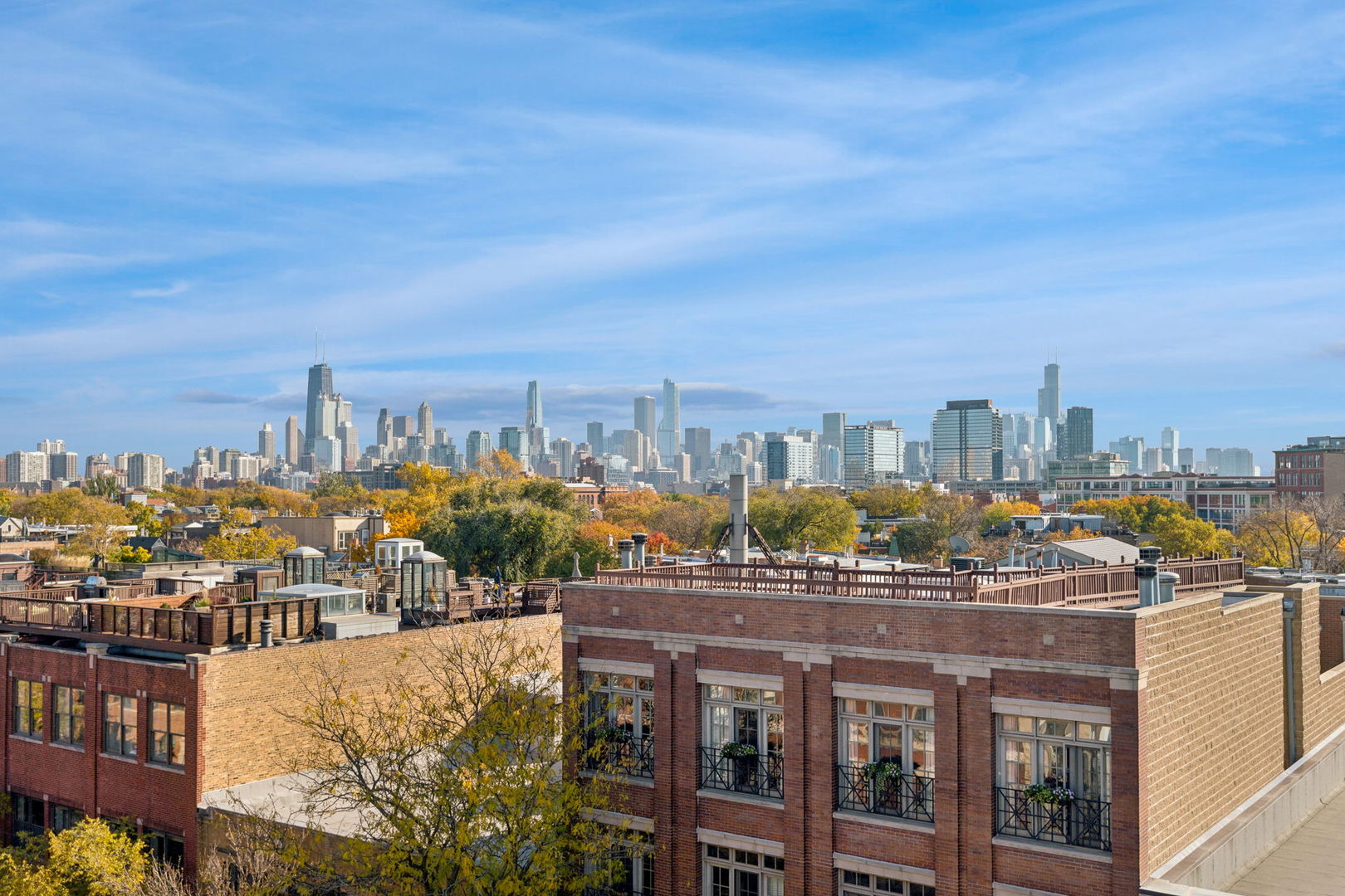 1122 W Armitage Avenue Unit: 302