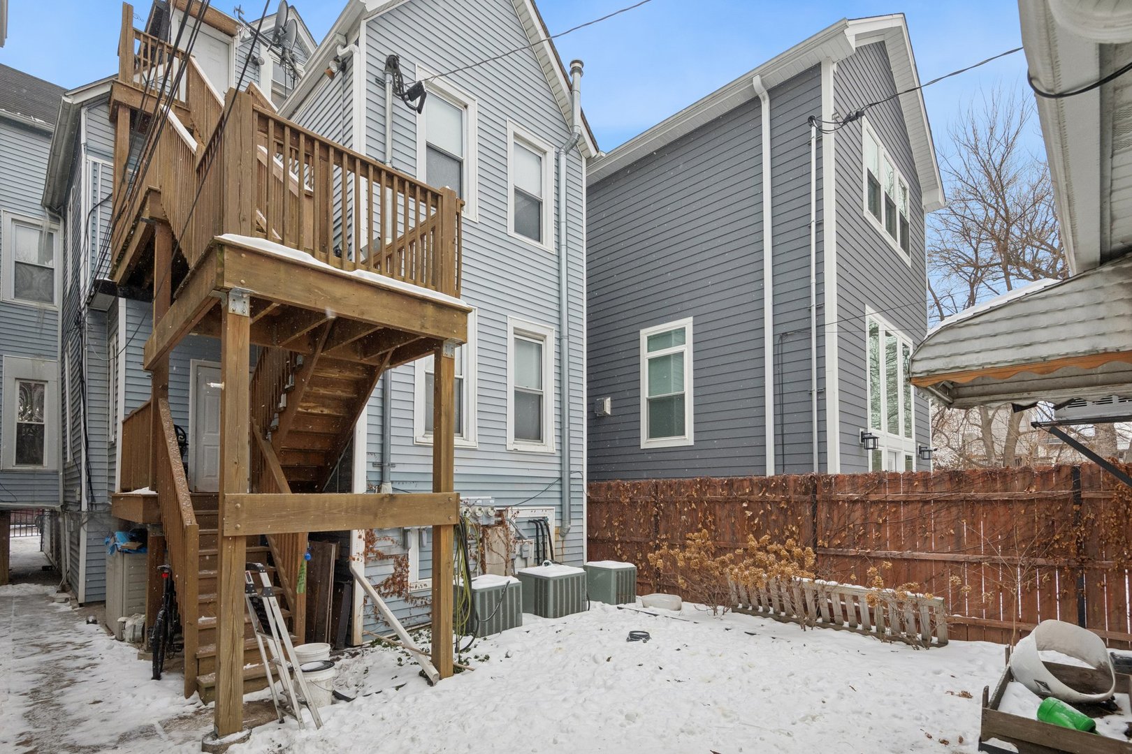 1707 N WASHTENAW Avenue