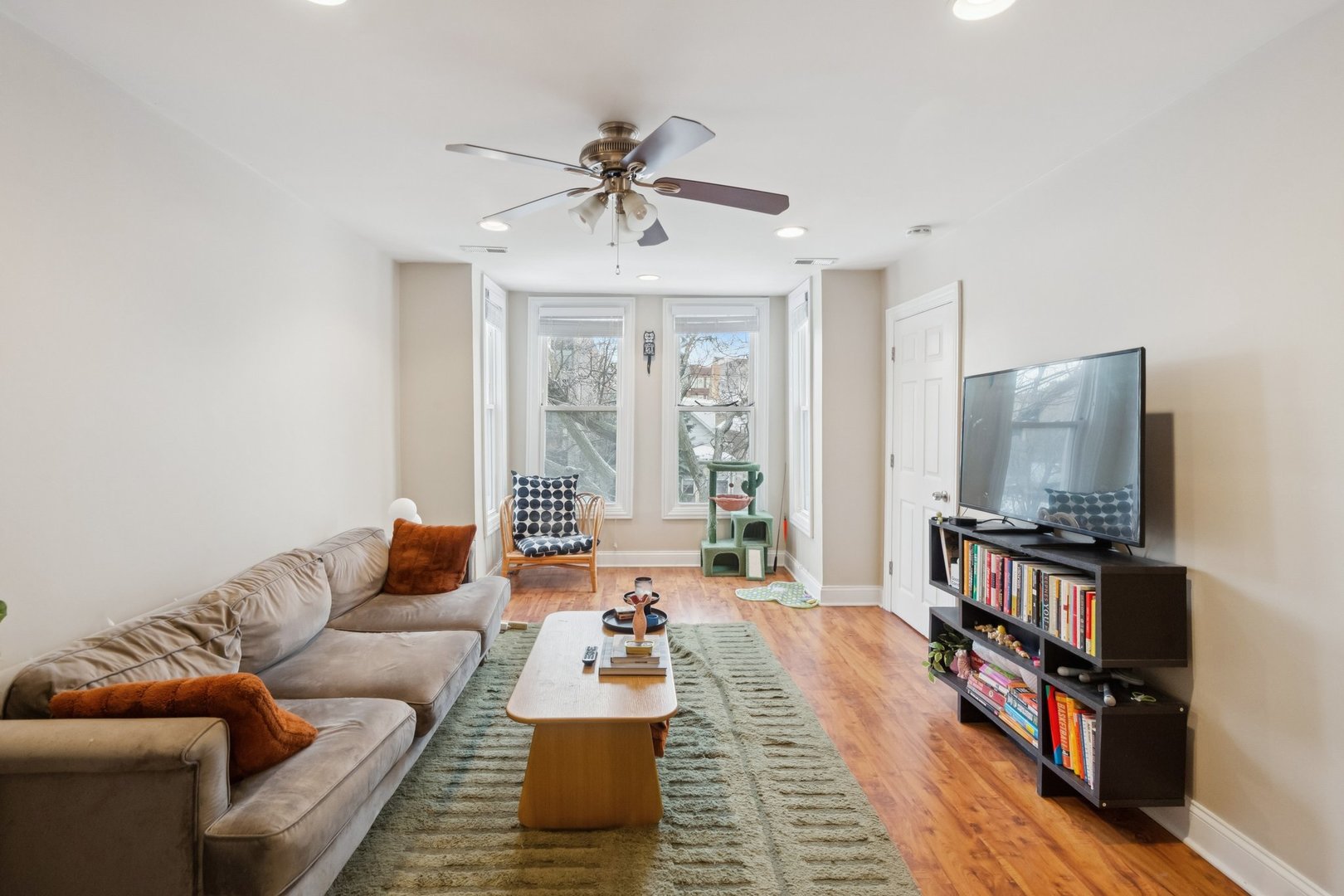 1707 N WASHTENAW Avenue