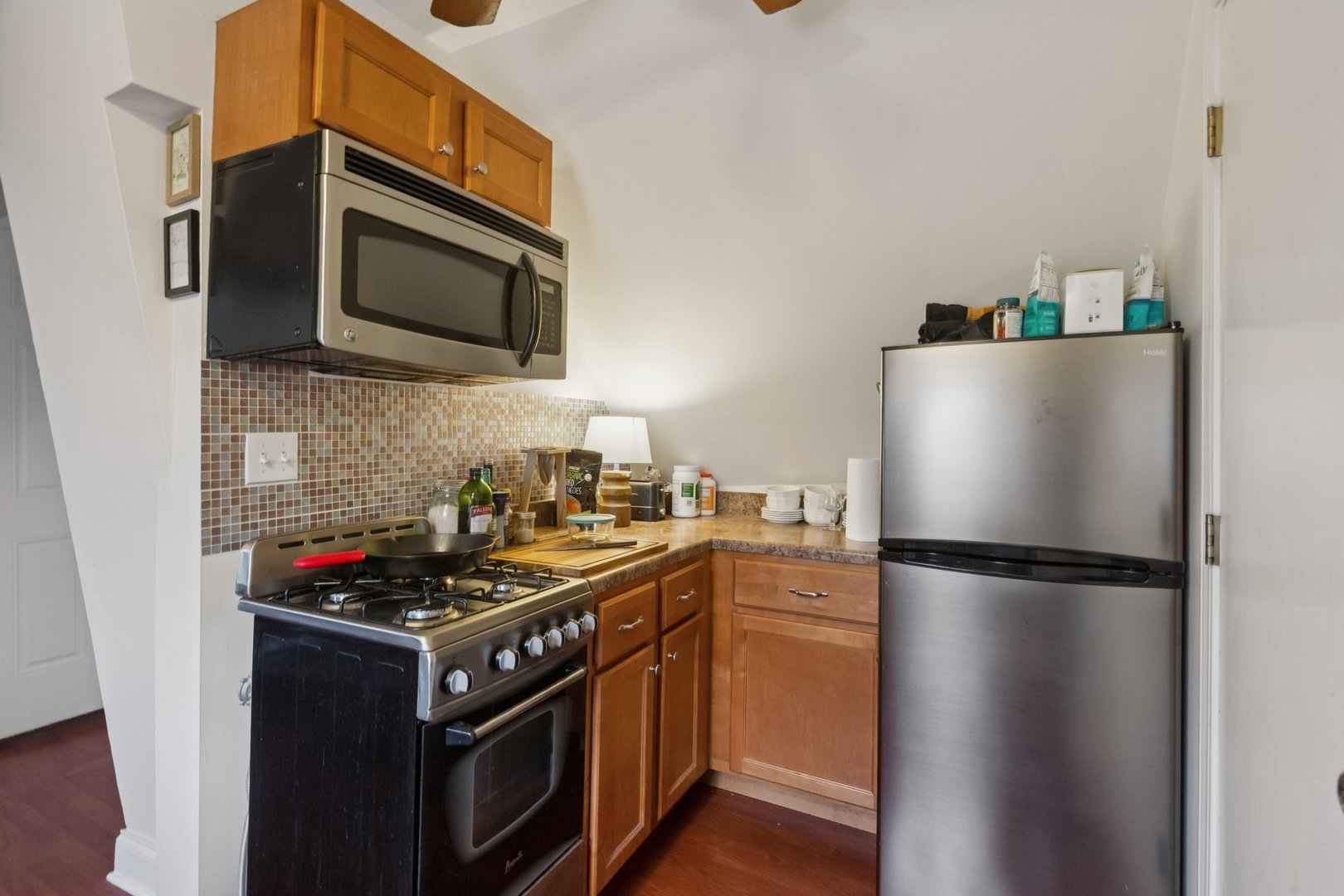 1707 N WASHTENAW Avenue