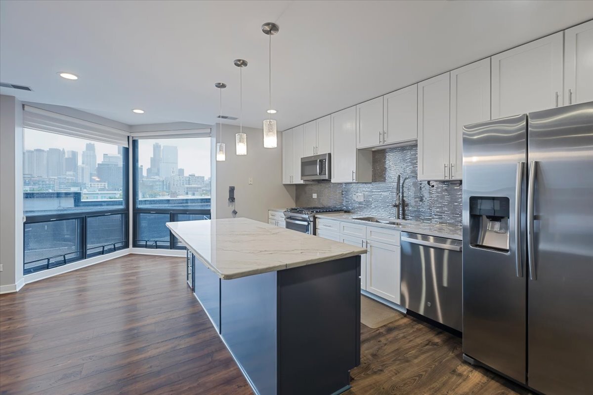 222 S Racine Avenue Unit: 408