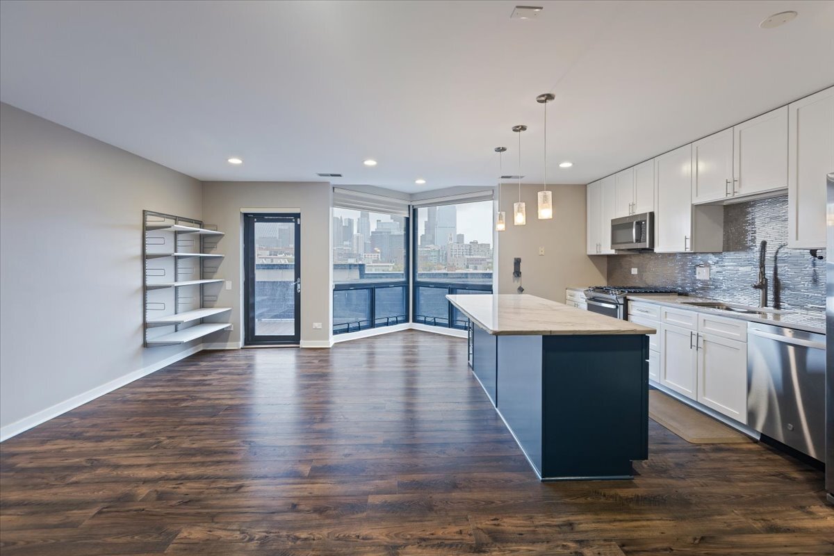 222 S Racine Avenue Unit: 408