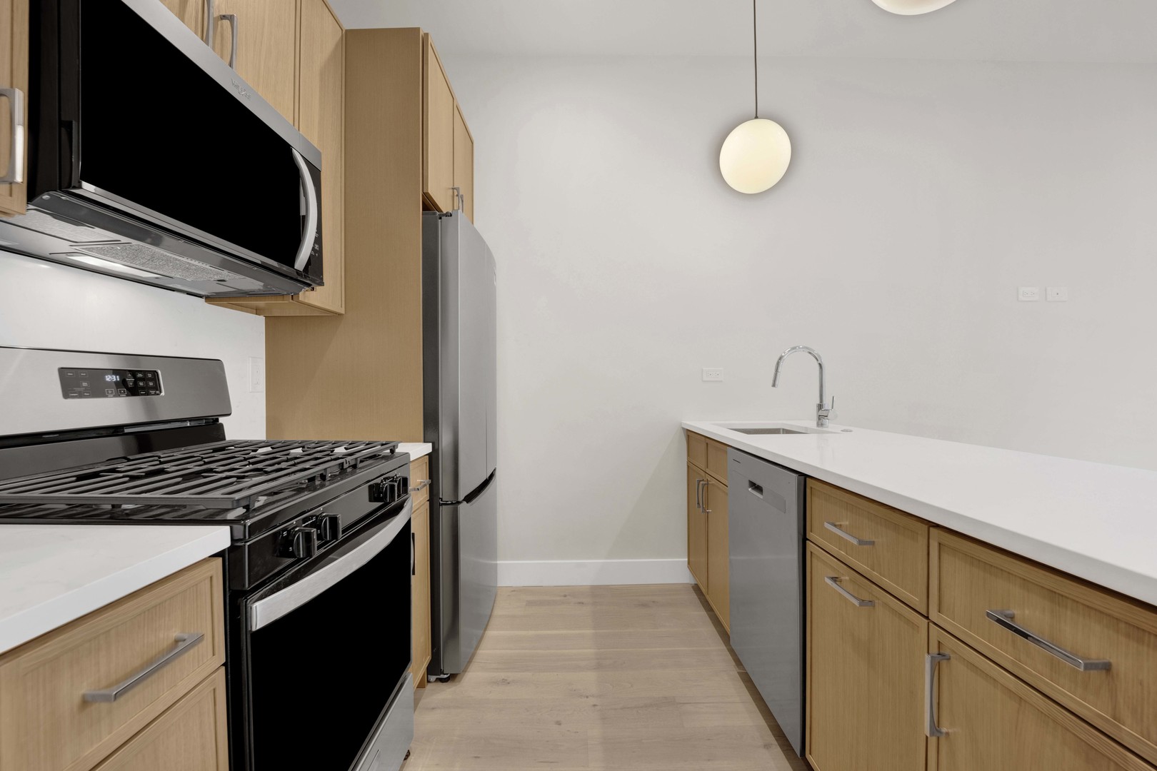 3641 N Wilton Avenue Unit: 1