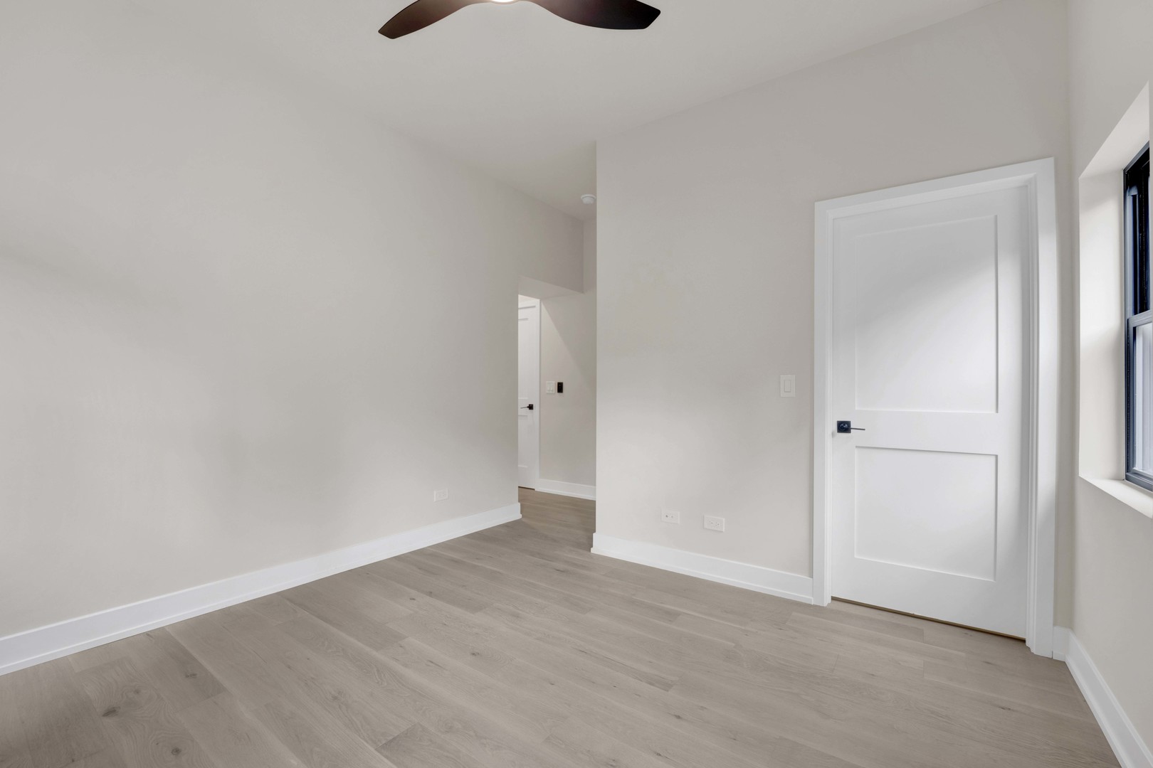 3641 N Wilton Avenue Unit: 1