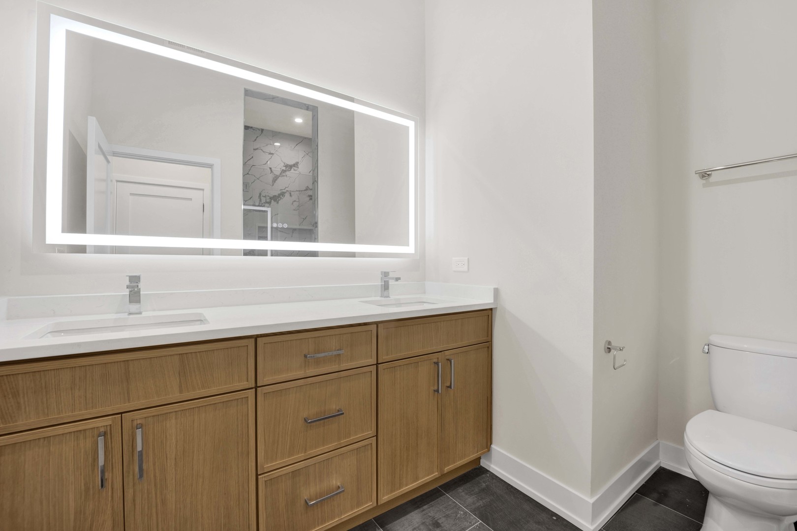 3641 N Wilton Avenue Unit: 1