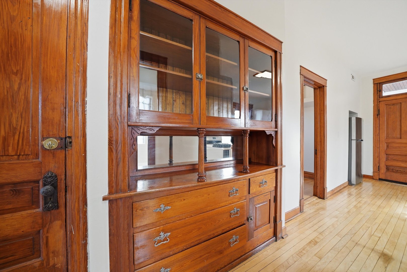 2707 N Central Park Avenue Unit: 1