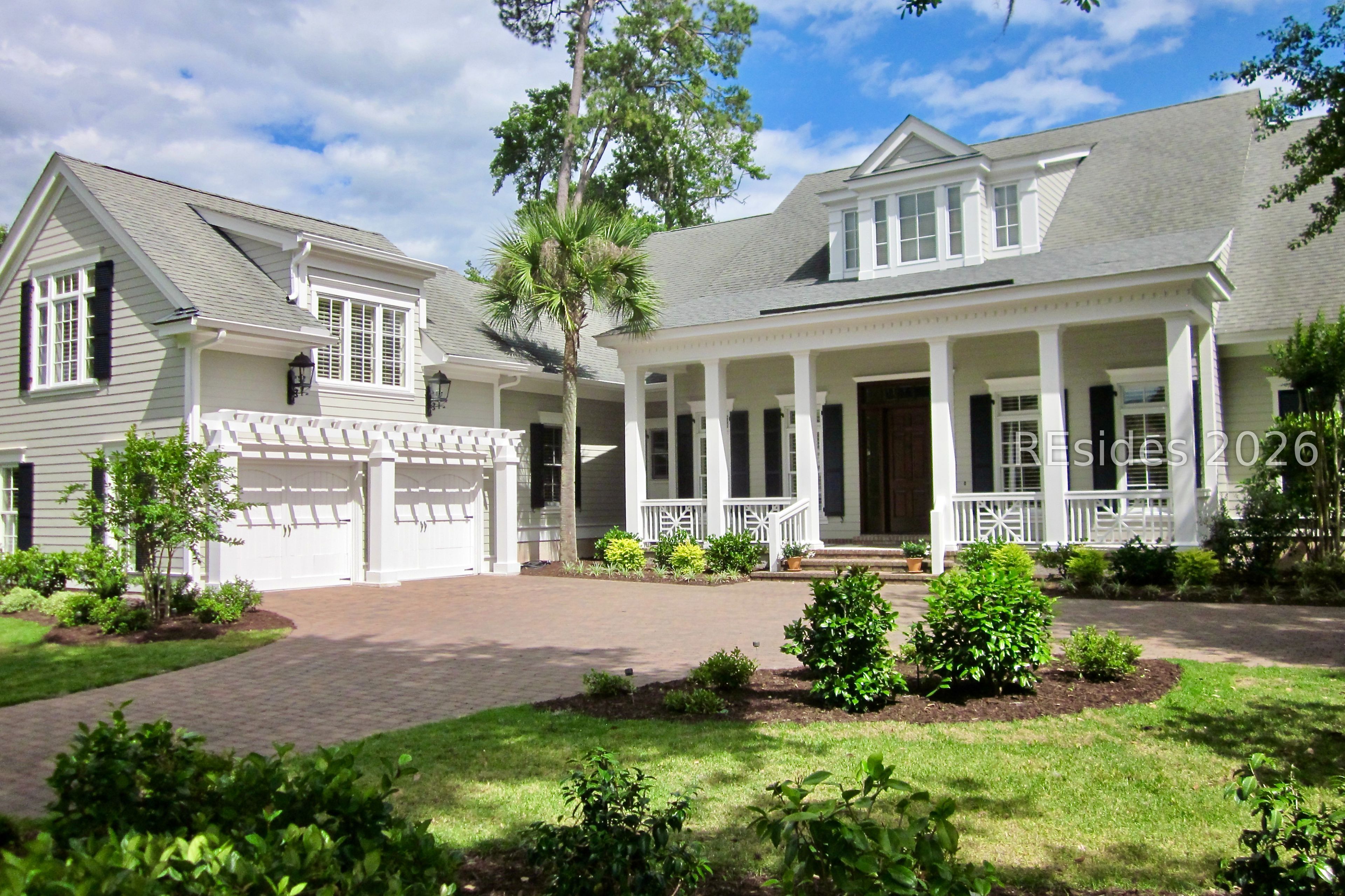 51 Lexington Drive