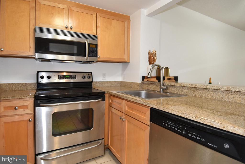 1150 K STREET NW Unit: 408