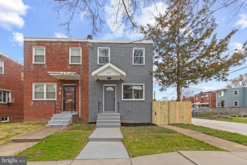 637 OGLETHORPE STREET NE