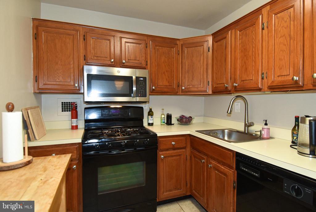 2939 VAN NESS STREET NW Unit: 922