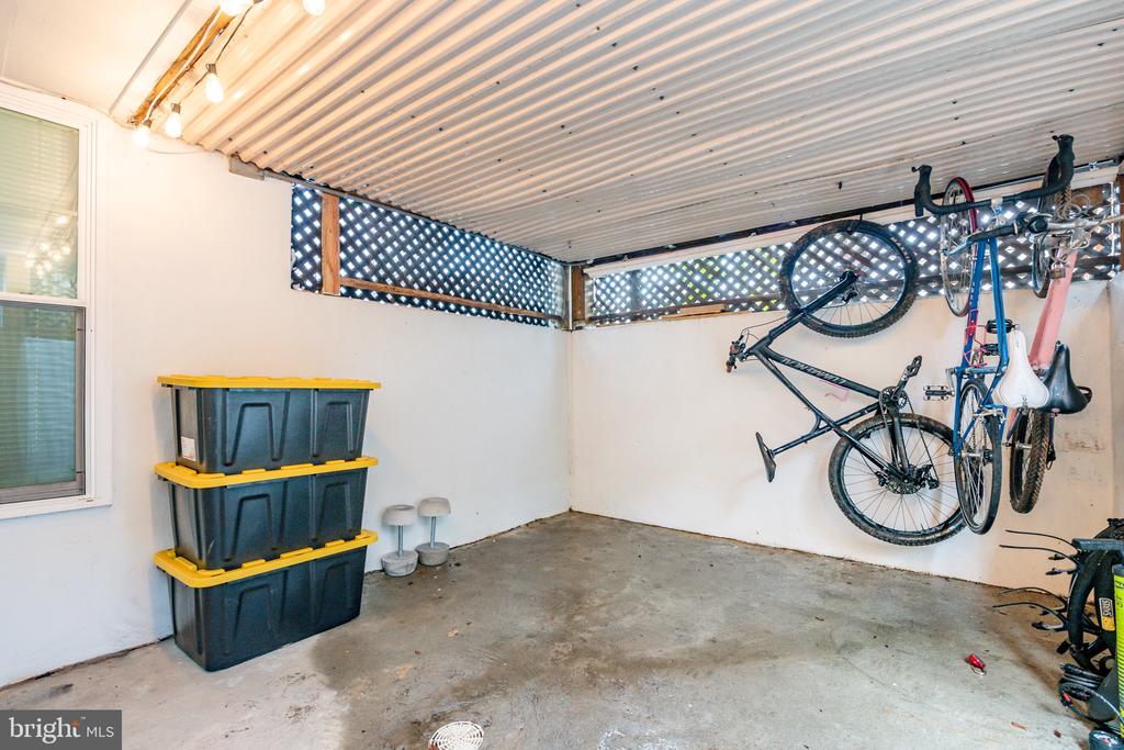 817 ELDER STREET NW Unit: B