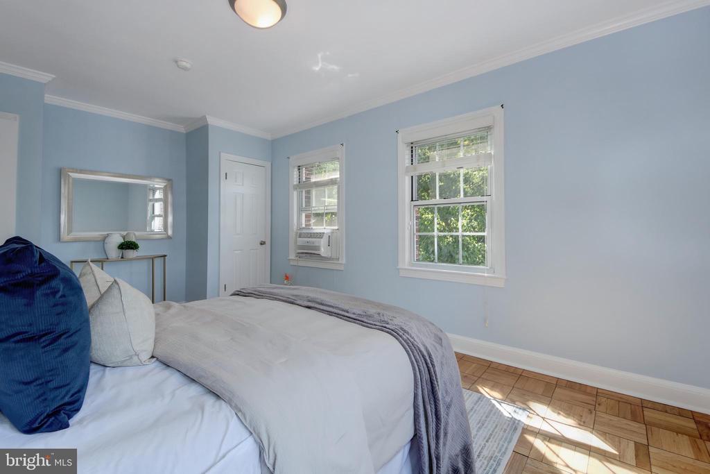 2800 DEVONSHIRE PLACE NW Unit: 301