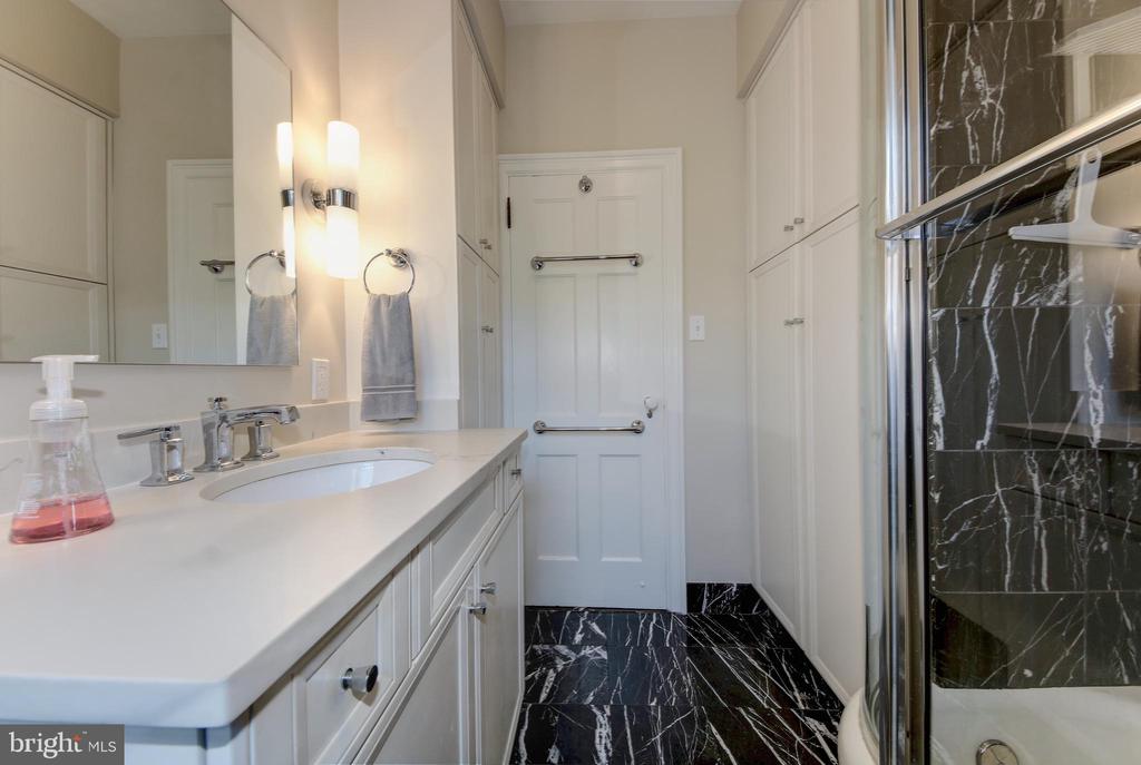 3000 TILDEN STREET NW Unit: 503-I