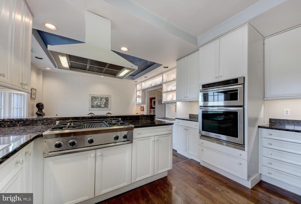 3000 TILDEN STREET NW Unit: 503-I
