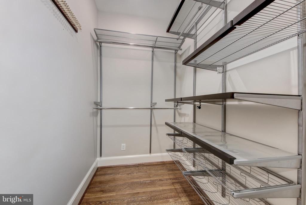 3000 TILDEN STREET NW Unit: 503-I