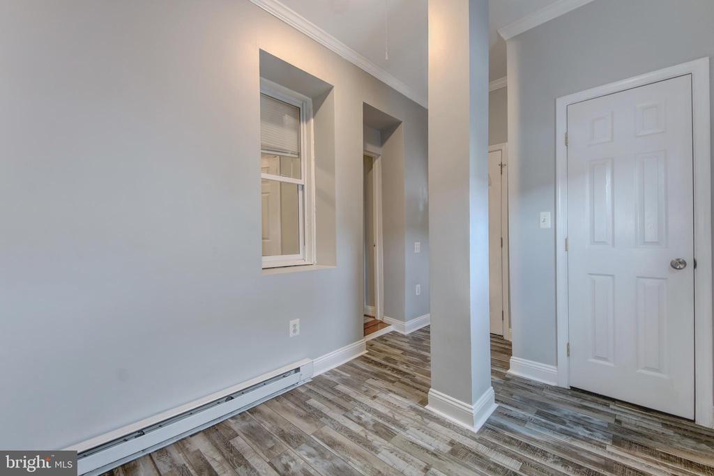 1602 ISHERWOOD STREET NE Unit: 2