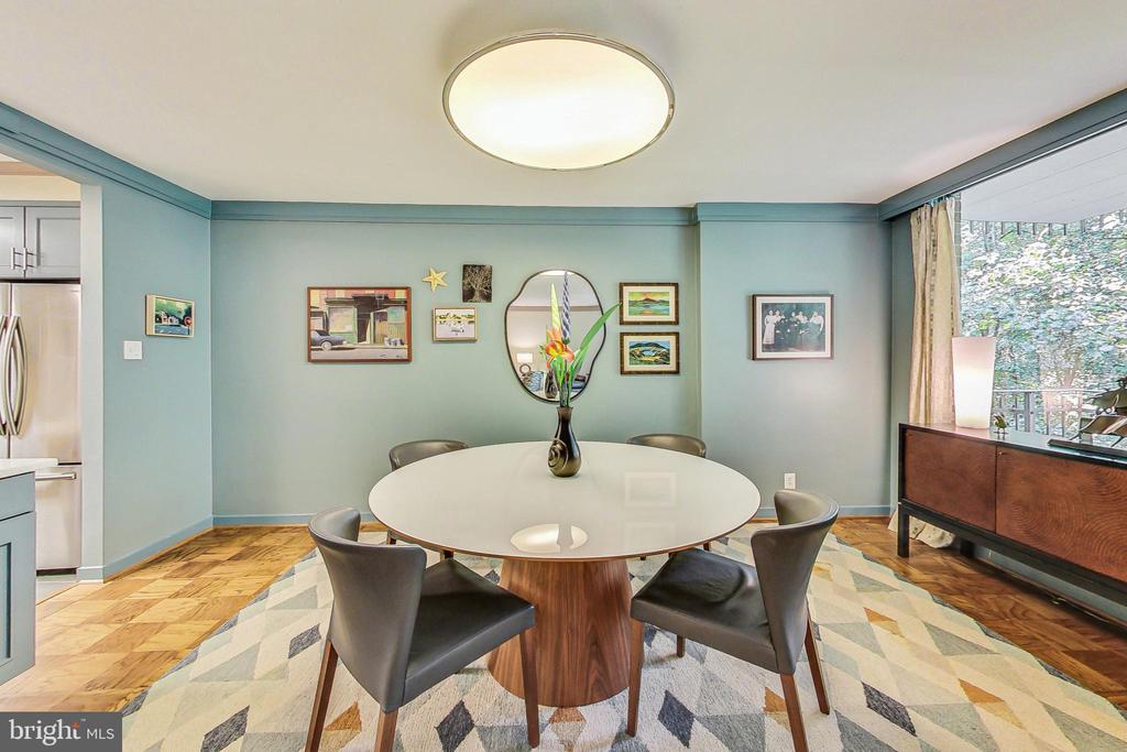 4100 CATHEDRAL AVENUE NW Unit: 604