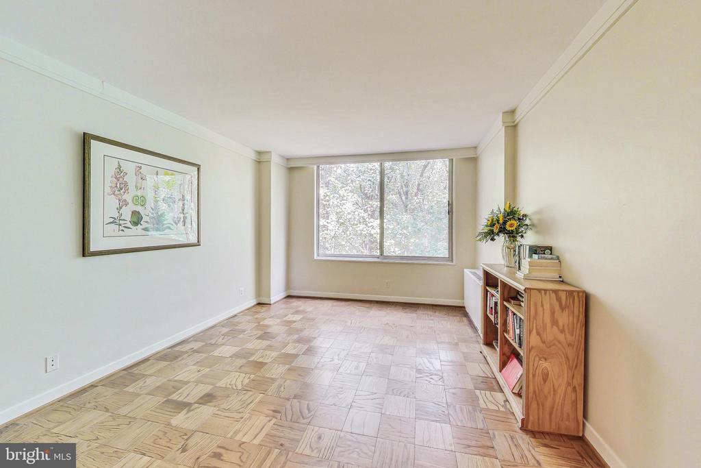 4100 CATHEDRAL AVENUE NW Unit: 604