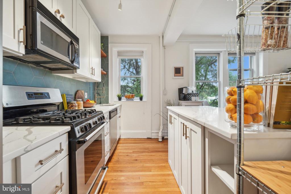 2456 20TH STREET NW Unit: 308