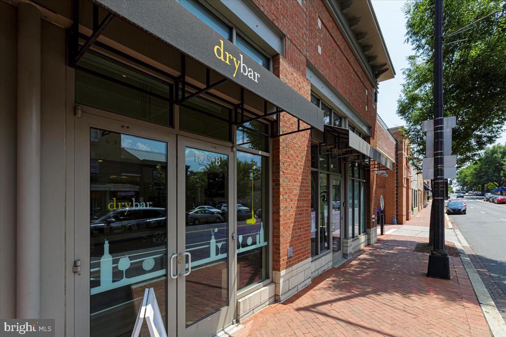 2325 42ND STREET NW Unit: 109